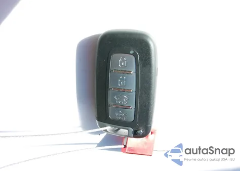 2013 Hyundai Genesis 3.8 z USA, uszkodzony, nr VIN KMHGC4DD0DU240718